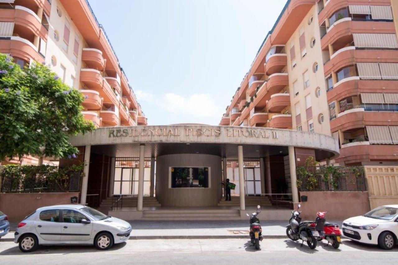 Apartamento Piscis Litoral Malaga Bagian luar foto